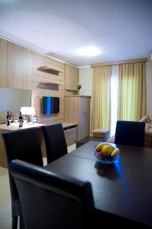 Vila V Lux Apartments Petrovac Room photo